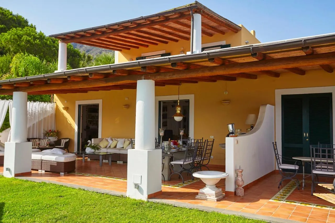 Casa Nostra, Stunning, Elegant Villa In Lipari With Pool 0*, Lipari (Isola Lipari) Italie